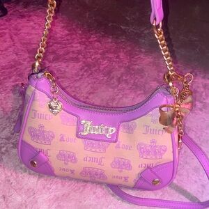 Beautiful NWT Juicy Couture Shoulder Bag